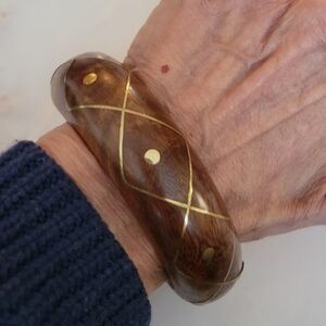 Boho Wood bangle with brass inlay NWOT